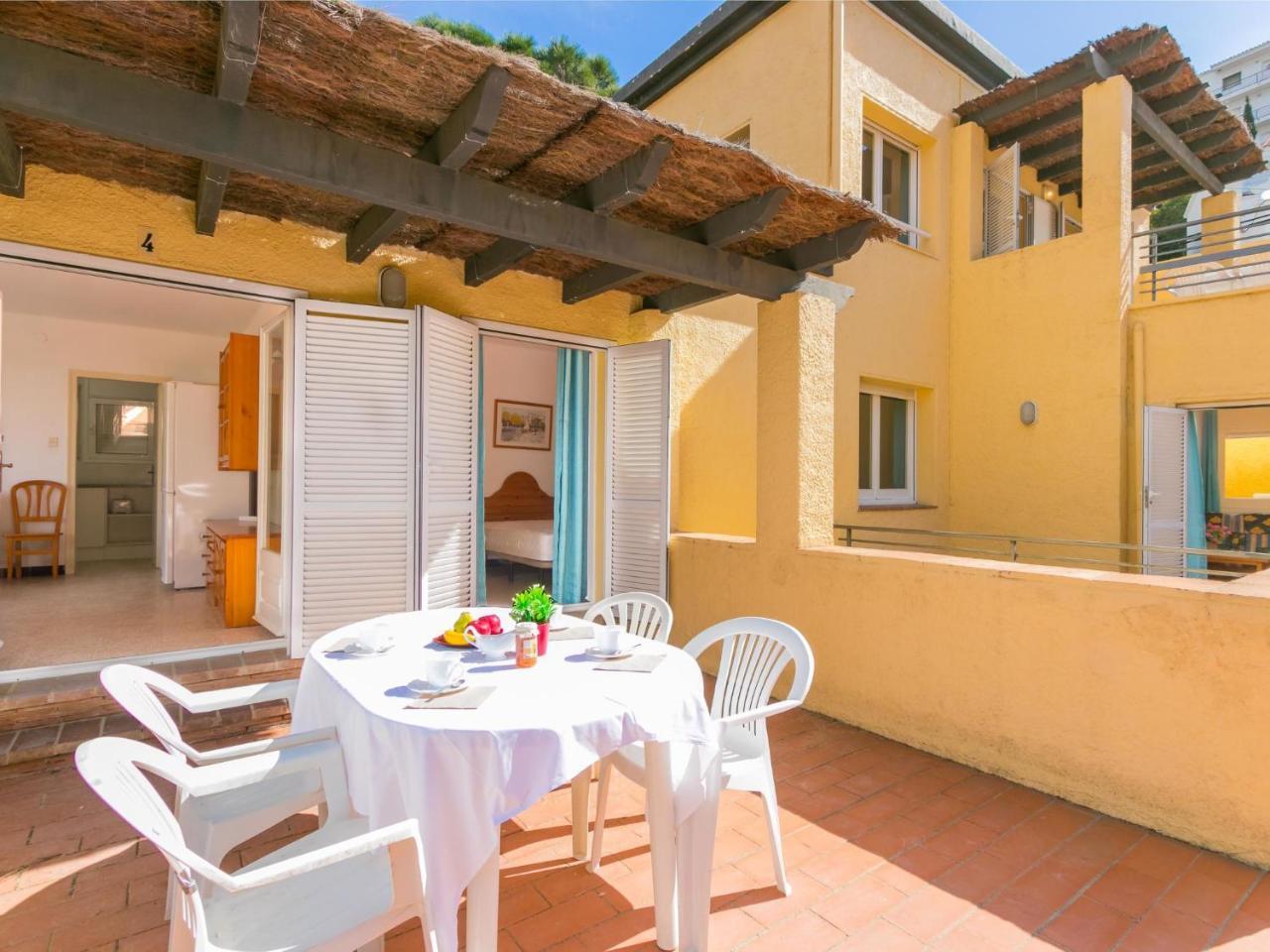 Apartamento Velazquez-2 By Interhome Rosas